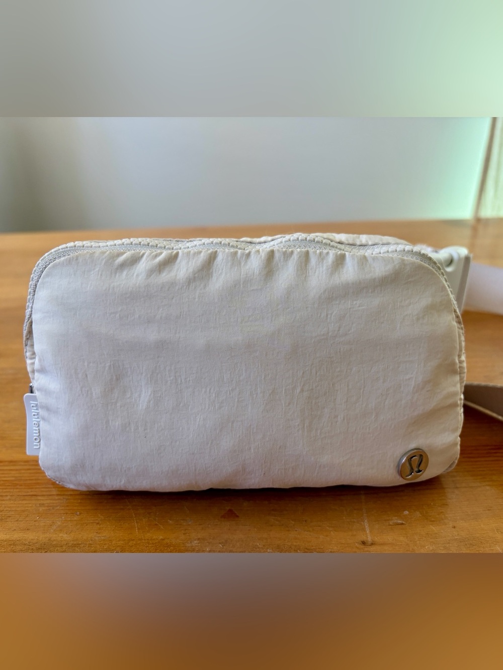 lululemon athletica Belt Bag in Off-White